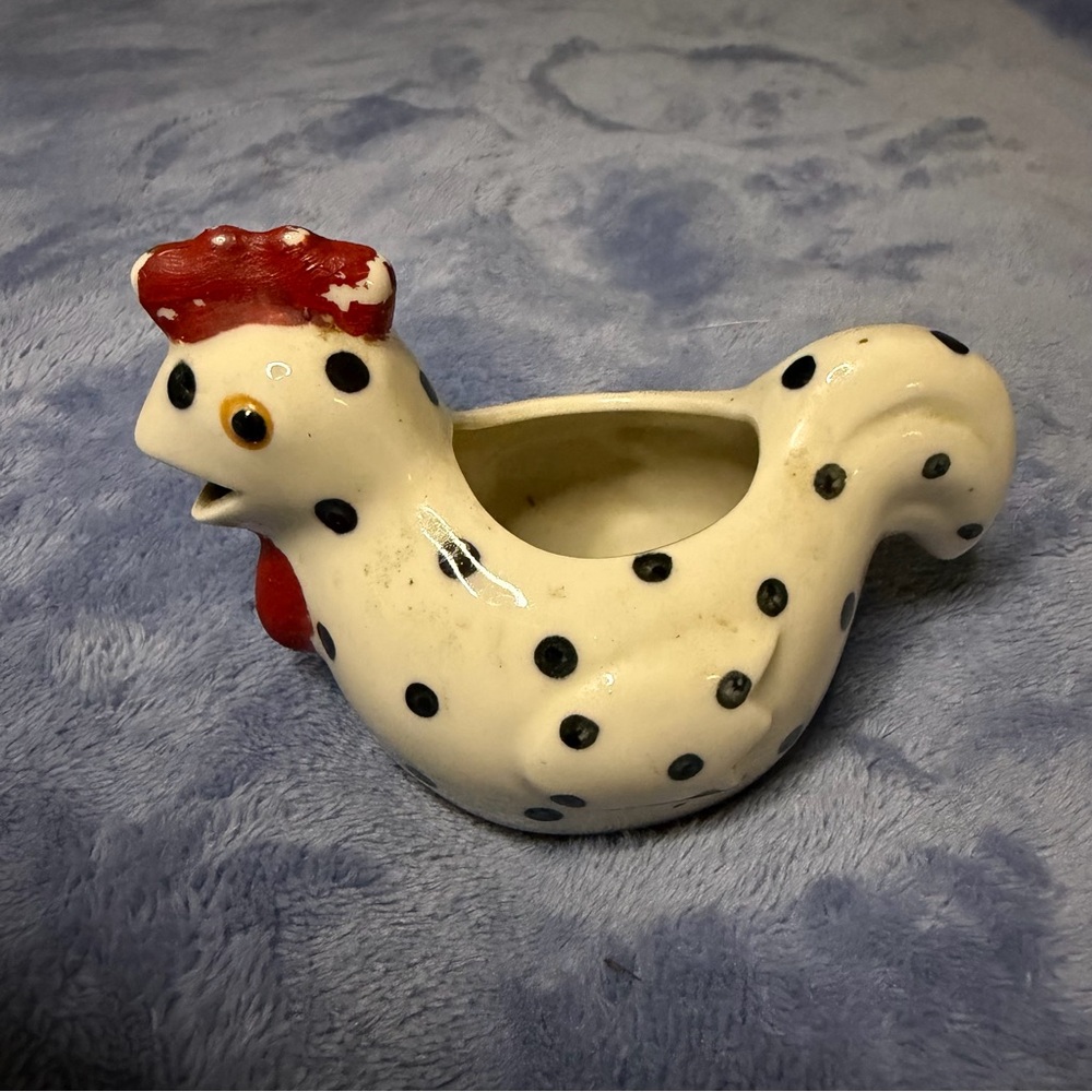 Vintage White Ceramic Polka‎ Dot Chicken Planter with Red Comb